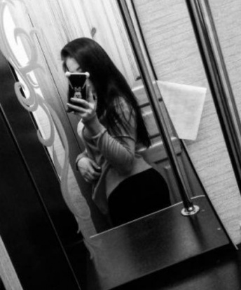 Я предлагаю незабываемые моменты с мной, где ты сможешь расслабиться и насладиться безудержной страстью. Мои услуги включают классический секс, оральный секс и многое другое, все для твоего удовольствия. Я опытная и знаю, как удовлетворить тебя до кончного результаты. Моя красивая внешность, элегантность и тепло восхитят тебя. Я живу в Москве и доступна для встречи в уютной обстановке гостеприимного города. Фото и отзывы обо мне ты сможешь найти на моем профиле. Запишись на встречу со мной и насладись экстазом! 😘🔥💋 Шура